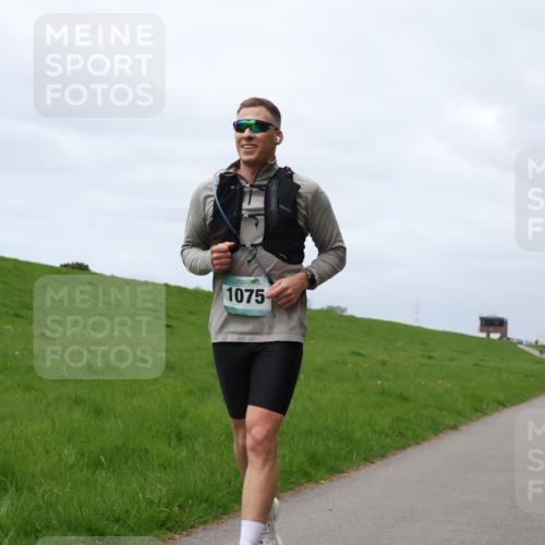 04.05.2025 - 8. Wedeler Halbmarathon Yannick Fuchs http://msf.ph/oto/7836959 04.05.2025 11:59:54 Laufen 1075 meine-sportfotos.de