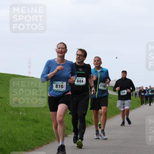 04.05.2025 - 8. Wedeler Halbmarathon Yannick Fuchs http://msf.ph/oto/7836980 04.05.2025 11:24:18 Laufen 816, 844, 1167, 346 meine-sportfotos.de