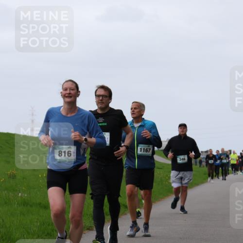 04.05.2025 - 8. Wedeler Halbmarathon Yannick Fuchs http://msf.ph/oto/7837001 04.05.2025 11:24:18 Laufen 816, 1167, 346 meine-sportfotos.de