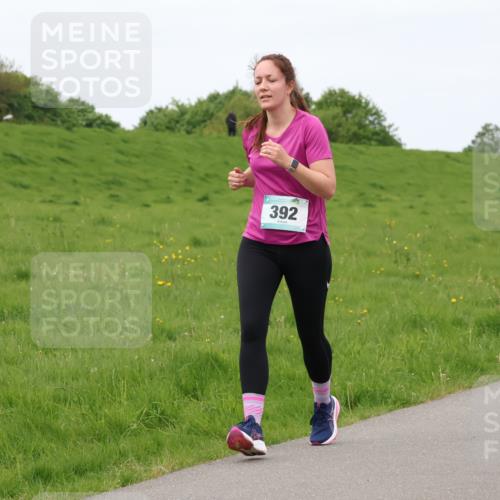 04.05.2025 - 8. Wedeler Halbmarathon Lena Gebhardt http://msf.ph/oto/7837021 04.05.2025 11:32:32 Laufen 392 meine-sportfotos.de
