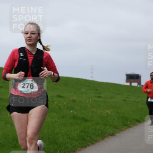 04.05.2025 - 8. Wedeler Halbmarathon Yannick Fuchs http://msf.ph/oto/7837029 04.05.2025 12:00:06 Laufen 276 meine-sportfotos.de