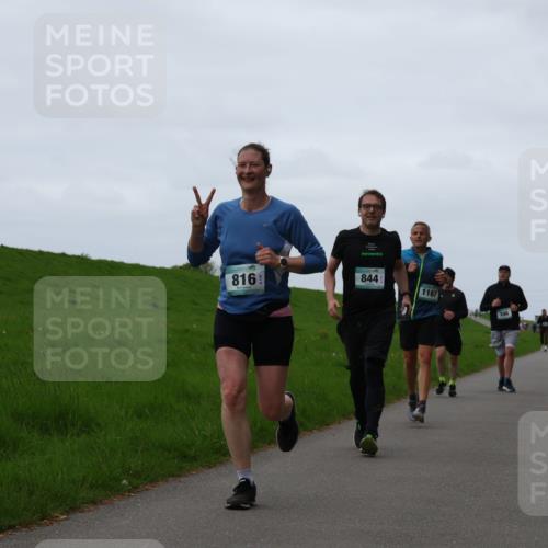 04.05.2025 - 8. Wedeler Halbmarathon Yannick Fuchs http://msf.ph/oto/7837030 04.05.2025 11:24:20 Laufen 816, 844, 1167, 346 meine-sportfotos.de