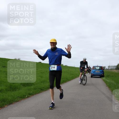 04.05.2025 - 8. Wedeler Halbmarathon Yannick Fuchs http://msf.ph/oto/7837050 04.05.2025 11:45:56 Laufen 216 meine-sportfotos.de