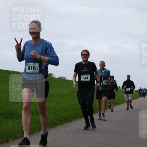 04.05.2025 - 8. Wedeler Halbmarathon Yannick Fuchs http://msf.ph/oto/7837063 04.05.2025 11:24:21 Laufen 816, 844, 1167 meine-sportfotos.de