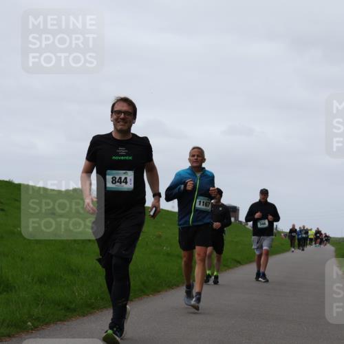04.05.2025 - 8. Wedeler Halbmarathon Yannick Fuchs http://msf.ph/oto/7837079 04.05.2025 11:24:22 Laufen 844, 1167, 346 meine-sportfotos.de