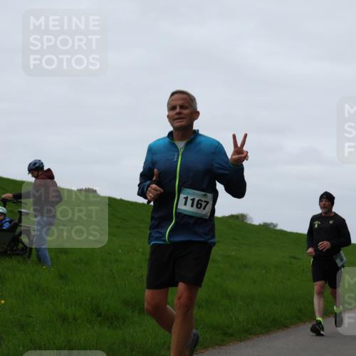 04.05.2025 - 8. Wedeler Halbmarathon Yannick Fuchs http://msf.ph/oto/7837150 04.05.2025 11:24:24 Laufen 1167, 346 meine-sportfotos.de