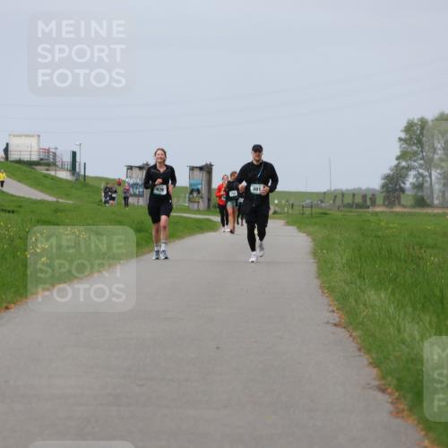 04.05.2025 - 8. Wedeler Halbmarathon Yannick Fuchs http://msf.ph/oto/7837209 04.05.2025 12:00:17 Laufen 4439 meine-sportfotos.de