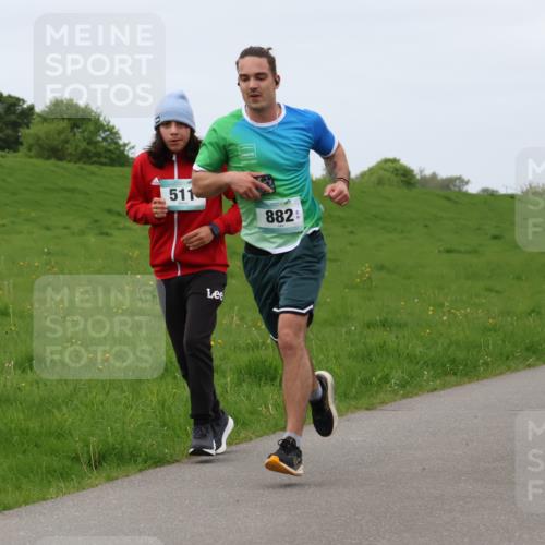 04.05.2025 - 8. Wedeler Halbmarathon Lena Gebhardt http://msf.ph/oto/7837212 04.05.2025 11:33:37 Laufen 511, 882, 497, 5 meine-sportfotos.de
