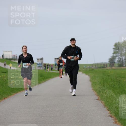 04.05.2025 - 8. Wedeler Halbmarathon Yannick Fuchs http://msf.ph/oto/7837230 04.05.2025 12:00:27 Laufen 439, 60 meine-sportfotos.de