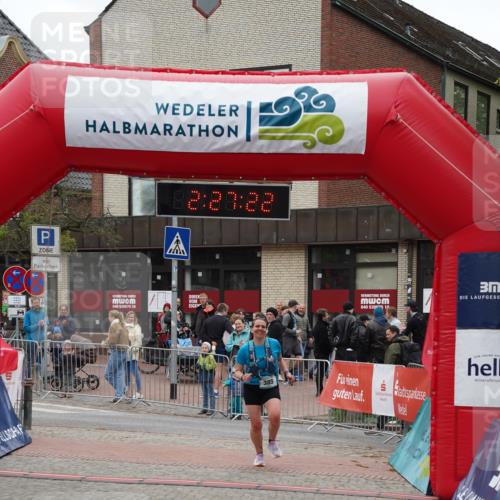 04.05.2025 - 8. Wedeler Halbmarathon Felixshl http://msf.ph/oto/7837232 04.05.2025 12:27:20 Ziel 385 meine-sportfotos.de