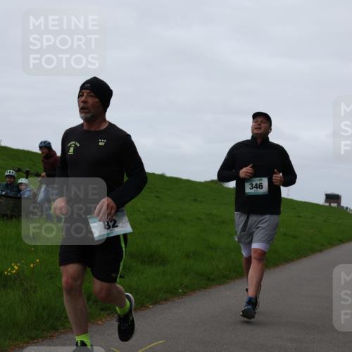 04.05.2025 - 8. Wedeler Halbmarathon Yannick Fuchs http://msf.ph/oto/7837253 04.05.2025 11:24:27 Laufen 346 meine-sportfotos.de