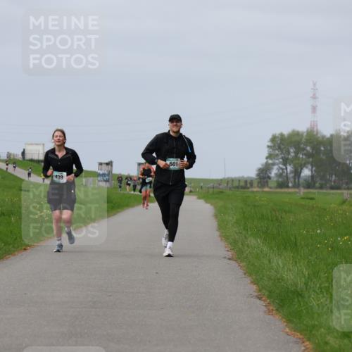04.05.2025 - 8. Wedeler Halbmarathon Yannick Fuchs http://msf.ph/oto/7837271 04.05.2025 12:00:28 Laufen 439, 601 meine-sportfotos.de