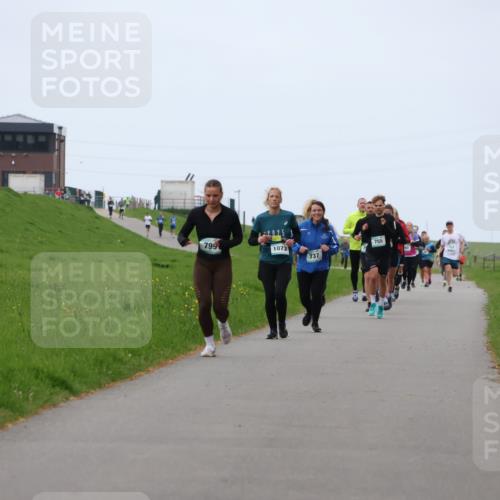 04.05.2025 - 8. Wedeler Halbmarathon Yannick Fuchs http://msf.ph/oto/7837282 04.05.2025 11:24:29 Laufen 799, 1073, 737, 755 meine-sportfotos.de
