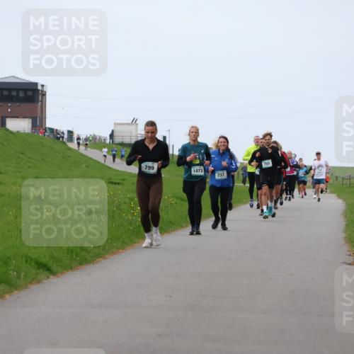 04.05.2025 - 8. Wedeler Halbmarathon Yannick Fuchs http://msf.ph/oto/7837286 04.05.2025 11:24:29 Laufen 799, 755, 1073, 737 meine-sportfotos.de