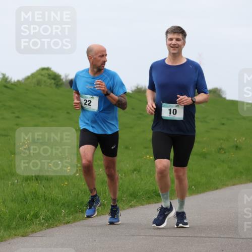 04.05.2025 - 8. Wedeler Halbmarathon Lena Gebhardt http://msf.ph/oto/7837288 04.05.2025 11:34:02 Laufen 22, 10, 175, 71 meine-sportfotos.de