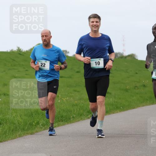 04.05.2025 - 8. Wedeler Halbmarathon Lena Gebhardt http://msf.ph/oto/7837297 04.05.2025 11:34:03 Laufen 22, 10, 175, 71, 489 meine-sportfotos.de