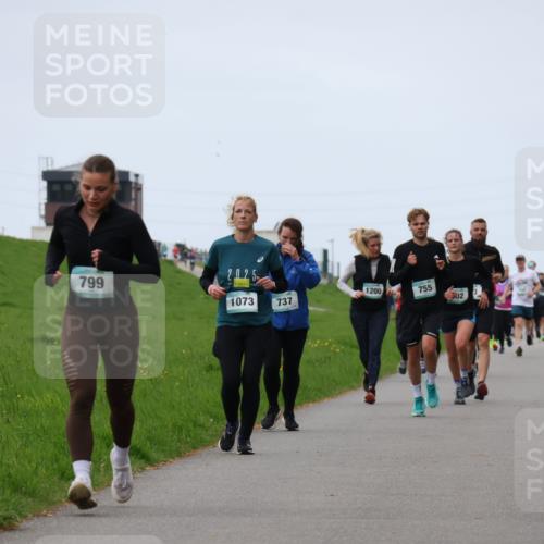 04.05.2025 - 8. Wedeler Halbmarathon Yannick Fuchs http://msf.ph/oto/7837329 04.05.2025 11:24:36 Laufen 799, 1073, 737, 1200, 755, 02 meine-sportfotos.de