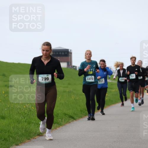 04.05.2025 - 8. Wedeler Halbmarathon Yannick Fuchs http://msf.ph/oto/7837355 04.05.2025 11:24:37 Laufen 799, 1073, 755, 737, 1200, 753 meine-sportfotos.de
