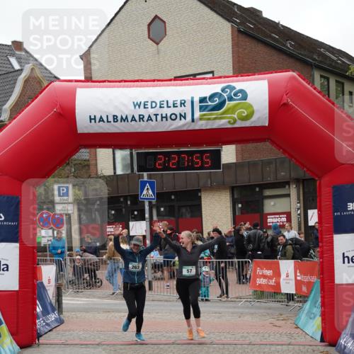 04.05.2025 - 8. Wedeler Halbmarathon Felixshl http://msf.ph/oto/7837373 04.05.2025 12:27:52 Ziel 57, 263 meine-sportfotos.de
