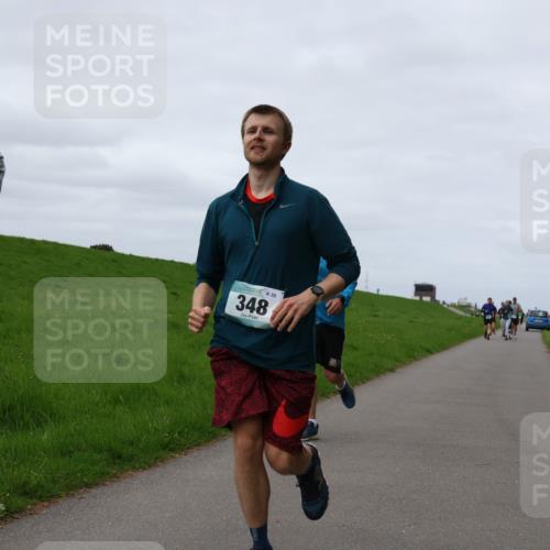 04.05.2025 - 8. Wedeler Halbmarathon Yannick Fuchs http://msf.ph/oto/7837392 04.05.2025 11:46:10 Laufen 39, 348 meine-sportfotos.de