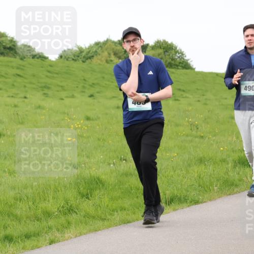 04.05.2025 - 8. Wedeler Halbmarathon Lena Gebhardt http://msf.ph/oto/7837393 04.05.2025 11:34:17 Laufen 405, 490 meine-sportfotos.de