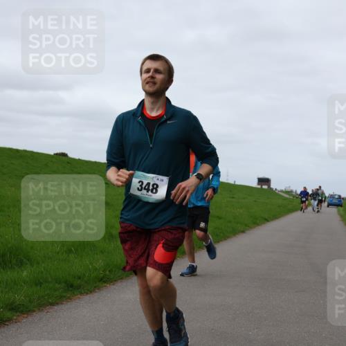 04.05.2025 - 8. Wedeler Halbmarathon Yannick Fuchs http://msf.ph/oto/7837397 04.05.2025 11:46:10 Laufen 39, 348 meine-sportfotos.de