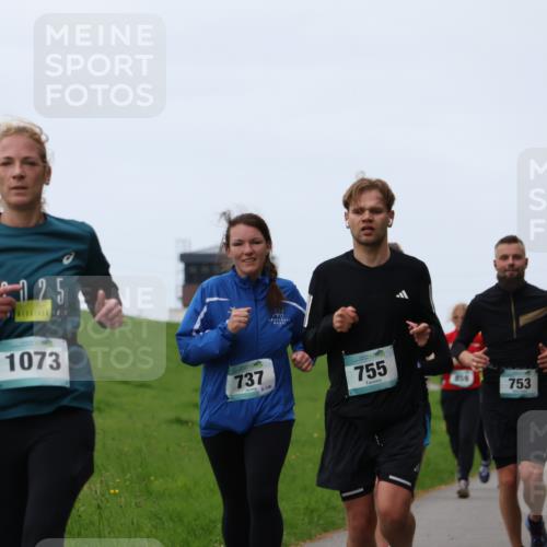 04.05.2025 - 8. Wedeler Halbmarathon Yannick Fuchs http://msf.ph/oto/7837403 04.05.2025 11:24:43 Laufen 25, 1073, 737, 136, 755, 859, 753 meine-sportfotos.de