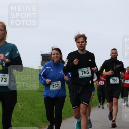 04.05.2025 - 8. Wedeler Halbmarathon Yannick Fuchs http://msf.ph/oto/7837415 04.05.2025 11:24:43 Laufen 2025, 1073, 737, 755, 859, 753, 1146 meine-sportfotos.de