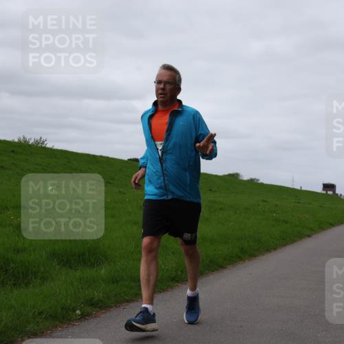 04.05.2025 - 8. Wedeler Halbmarathon Yannick Fuchs http://msf.ph/oto/7837436 04.05.2025 11:46:11 Laufen  meine-sportfotos.de