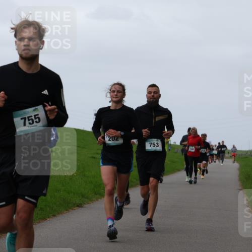 04.05.2025 - 8. Wedeler Halbmarathon Yannick Fuchs http://msf.ph/oto/7837456 04.05.2025 11:24:46 Laufen 755, 202, 753, 1146 meine-sportfotos.de