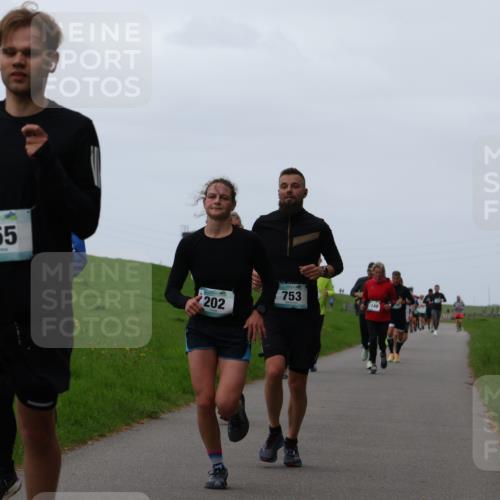 04.05.2025 - 8. Wedeler Halbmarathon Yannick Fuchs http://msf.ph/oto/7837465 04.05.2025 11:24:46 Laufen 755, 202, 753, 1146 meine-sportfotos.de
