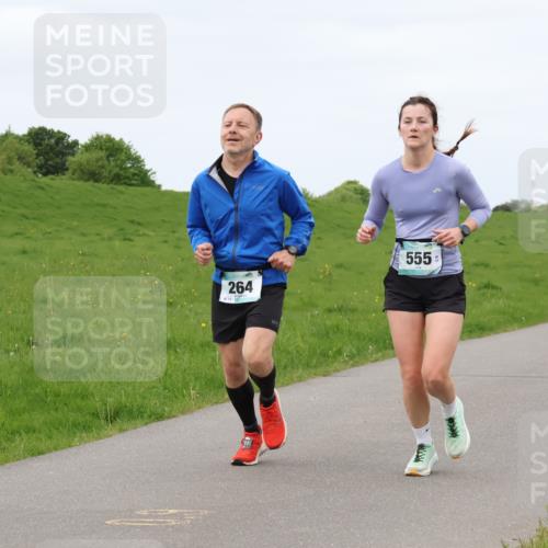 04.05.2025 - 8. Wedeler Halbmarathon Lena Gebhardt http://msf.ph/oto/7837492 04.05.2025 11:34:29 Laufen 264, 555, 540, 471 meine-sportfotos.de