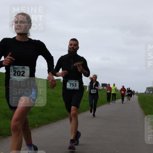 04.05.2025 - 8. Wedeler Halbmarathon Yannick Fuchs http://msf.ph/oto/7837566 04.05.2025 11:24:49 Laufen 202, 753, 1200 meine-sportfotos.de