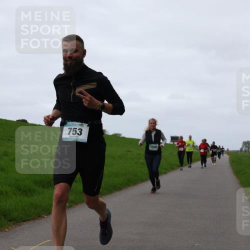04.05.2025 - 8. Wedeler Halbmarathon Yannick Fuchs http://msf.ph/oto/7837589 04.05.2025 11:24:50 Laufen 753, 1200 meine-sportfotos.de