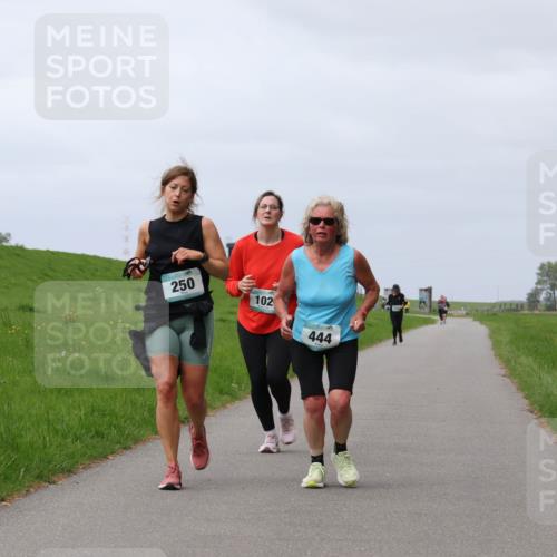 04.05.2025 - 8. Wedeler Halbmarathon Yannick Fuchs http://msf.ph/oto/7837597 04.05.2025 12:01:01 Laufen 250, 102, 444 meine-sportfotos.de