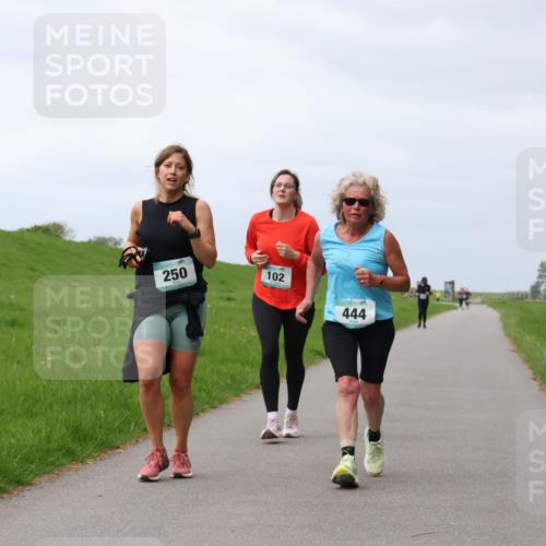 04.05.2025 - 8. Wedeler Halbmarathon Yannick Fuchs http://msf.ph/oto/7837607 04.05.2025 12:01:02 Laufen 250, 102, 444 meine-sportfotos.de