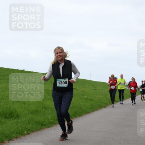 04.05.2025 - 8. Wedeler Halbmarathon Yannick Fuchs http://msf.ph/oto/7837634 04.05.2025 11:24:51 Laufen 1200, 859 meine-sportfotos.de