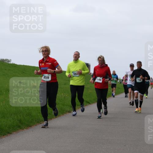 04.05.2025 - 8. Wedeler Halbmarathon Yannick Fuchs http://msf.ph/oto/7837717 04.05.2025 11:24:54 Laufen 859, 592, 736, 1146 meine-sportfotos.de