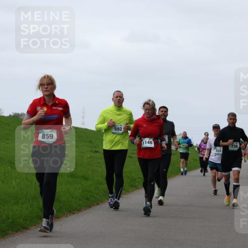 04.05.2025 - 8. Wedeler Halbmarathon Yannick Fuchs http://msf.ph/oto/7837724 04.05.2025 11:24:55 Laufen 859, 592, 1146, 881, 533, 736 meine-sportfotos.de