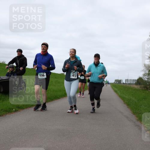04.05.2025 - 8. Wedeler Halbmarathon Yannick Fuchs http://msf.ph/oto/7837769 04.05.2025 11:46:25 Laufen 530, 573 meine-sportfotos.de