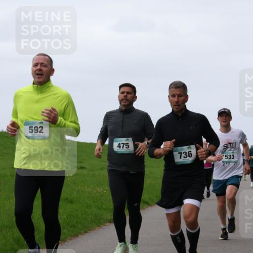 04.05.2025 - 8. Wedeler Halbmarathon Yannick Fuchs http://msf.ph/oto/7837802 04.05.2025 11:24:57 Laufen 6, 30, 592, 475, 736, 533, 769 meine-sportfotos.de