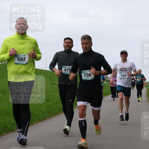 04.05.2025 - 8. Wedeler Halbmarathon Yannick Fuchs http://msf.ph/oto/7837826 04.05.2025 11:24:57 Laufen 592, 475, 736, 533 meine-sportfotos.de