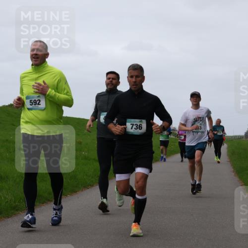 04.05.2025 - 8. Wedeler Halbmarathon Yannick Fuchs http://msf.ph/oto/7837834 04.05.2025 11:24:58 Laufen 69, 6, 592, 736 meine-sportfotos.de