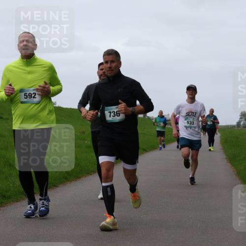04.05.2025 - 8. Wedeler Halbmarathon Yannick Fuchs http://msf.ph/oto/7837850 04.05.2025 11:24:58 Laufen 592, 736, 533 meine-sportfotos.de