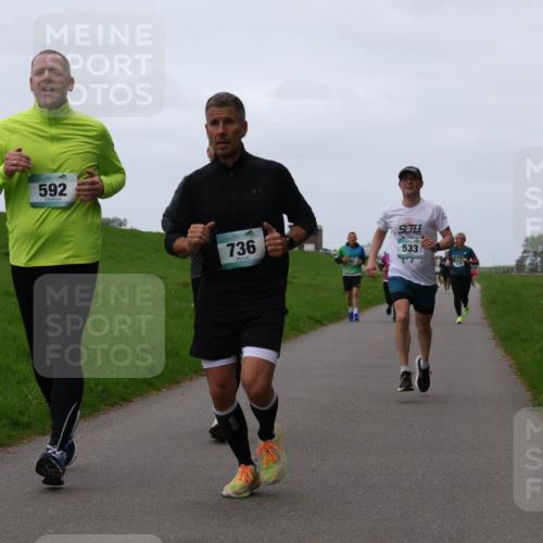 04.05.2025 - 8. Wedeler Halbmarathon Yannick Fuchs http://msf.ph/oto/7837857 04.05.2025 11:24:58 Laufen 592, 736, 533 meine-sportfotos.de