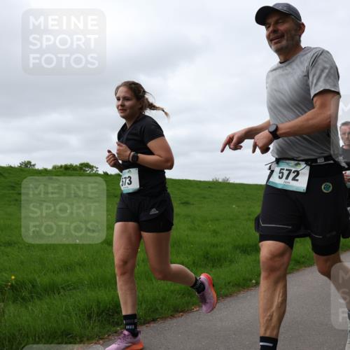 04.05.2025 - 8. Wedeler Halbmarathon Yannick Fuchs http://msf.ph/oto/7837888 04.05.2025 11:46:28 Laufen 673, 572, 40 meine-sportfotos.de