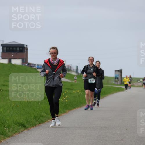 04.05.2025 - 8. Wedeler Halbmarathon Yannick Fuchs http://msf.ph/oto/7837891 04.05.2025 12:01:40 Laufen 235 meine-sportfotos.de