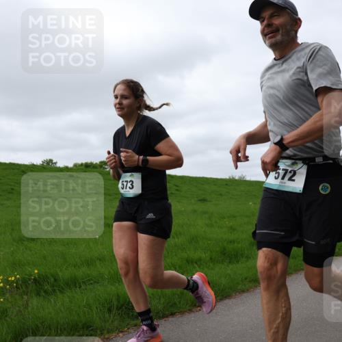 04.05.2025 - 8. Wedeler Halbmarathon Yannick Fuchs http://msf.ph/oto/7837894 04.05.2025 11:46:28 Laufen 573, 572, 140 meine-sportfotos.de