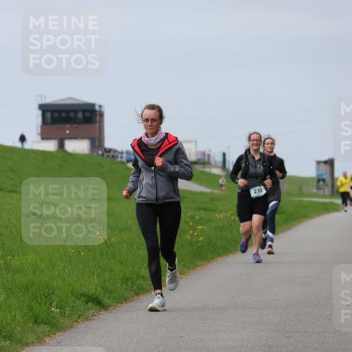 04.05.2025 - 8. Wedeler Halbmarathon Yannick Fuchs http://msf.ph/oto/7837895 04.05.2025 12:01:41 Laufen 235 meine-sportfotos.de