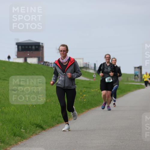 04.05.2025 - 8. Wedeler Halbmarathon Yannick Fuchs http://msf.ph/oto/7837898 04.05.2025 12:01:41 Laufen 235 meine-sportfotos.de